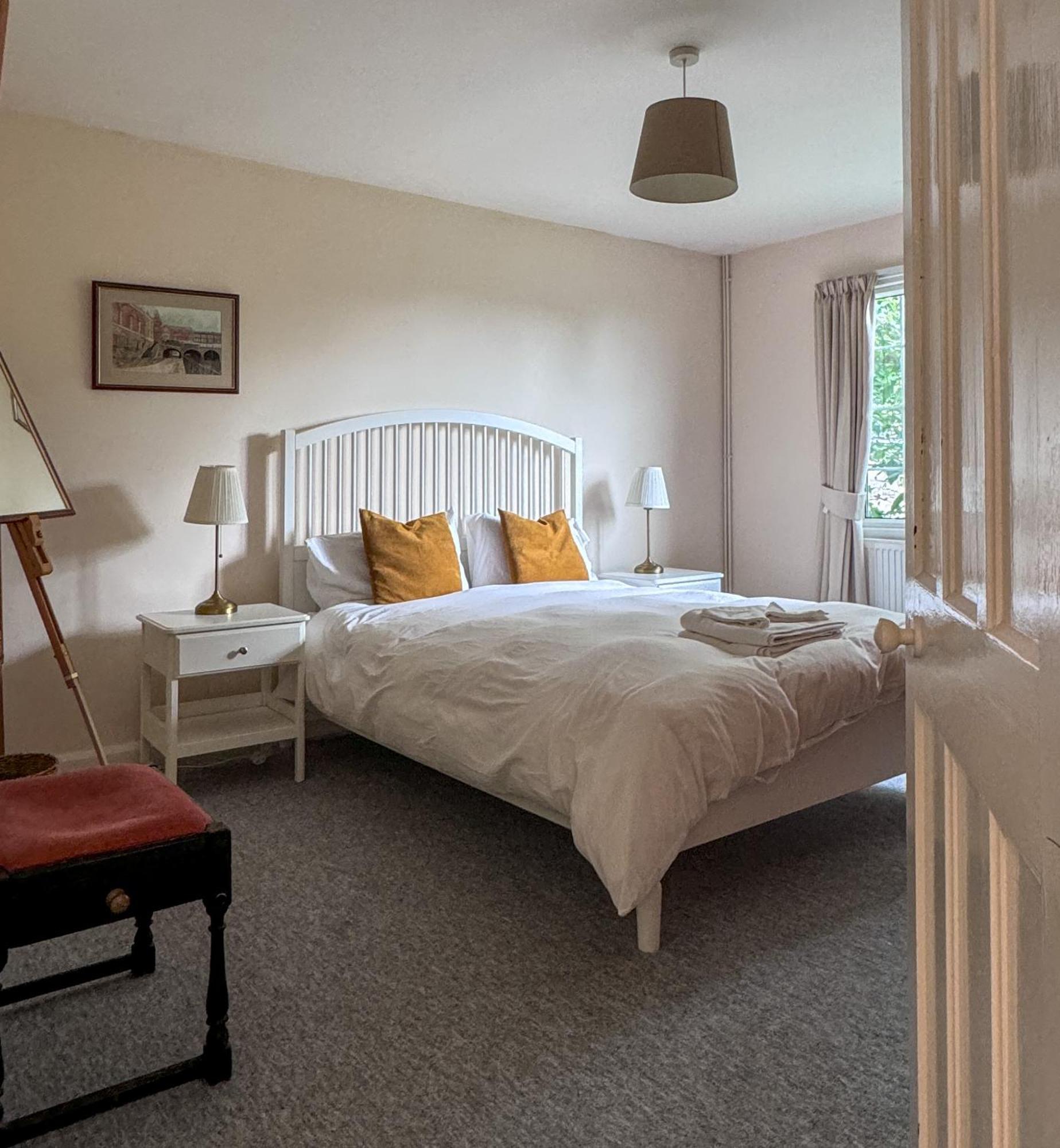 Spacious Home In Bath, Nature And City! Bagian luar foto